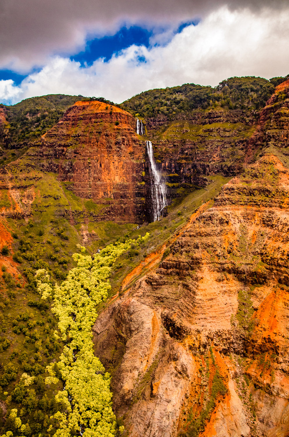 "Falls of Waimea" - Waimea Canyon (Waipo'o Falls)
