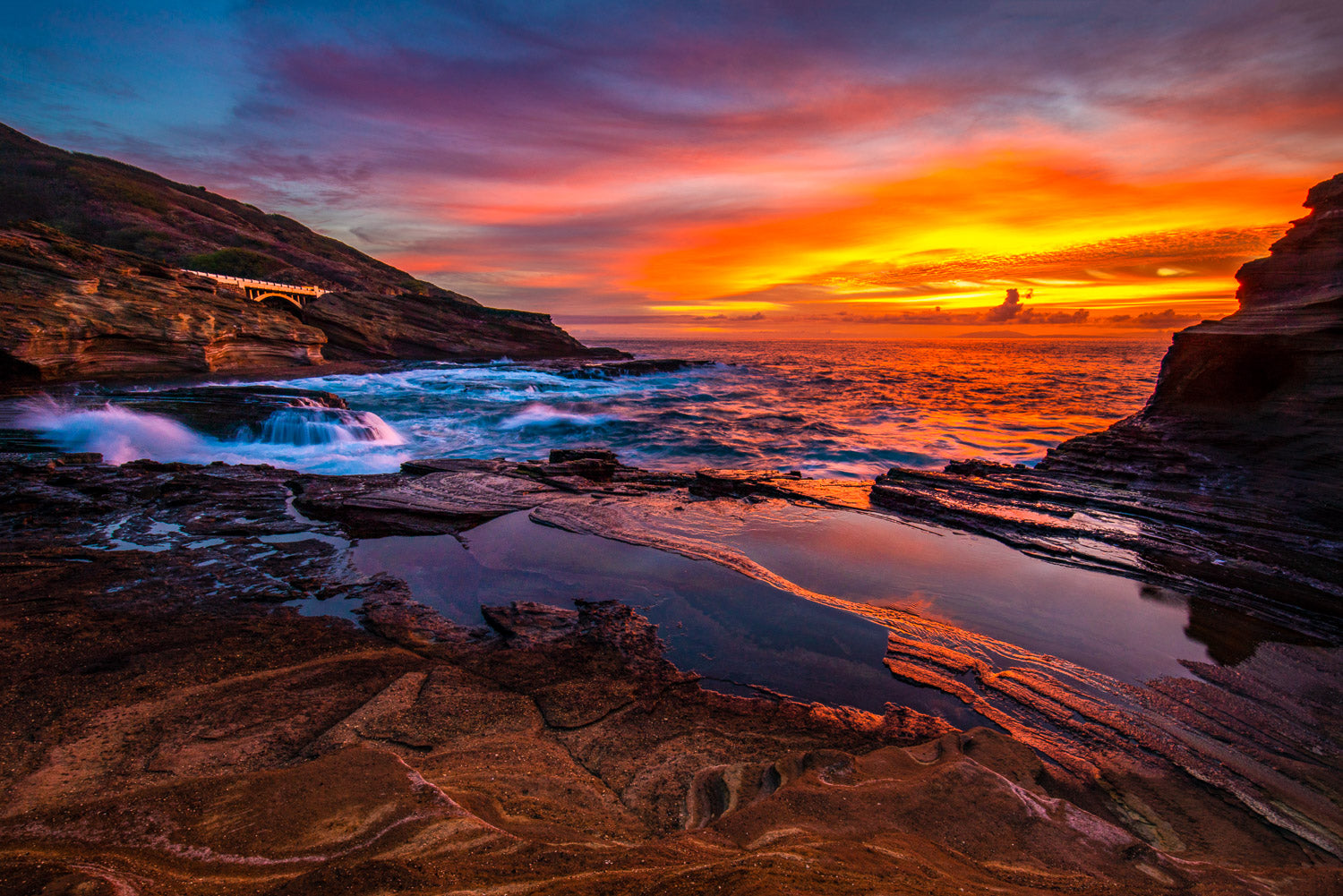"Lanai Lookout" - Lanai Lookout, Oahu